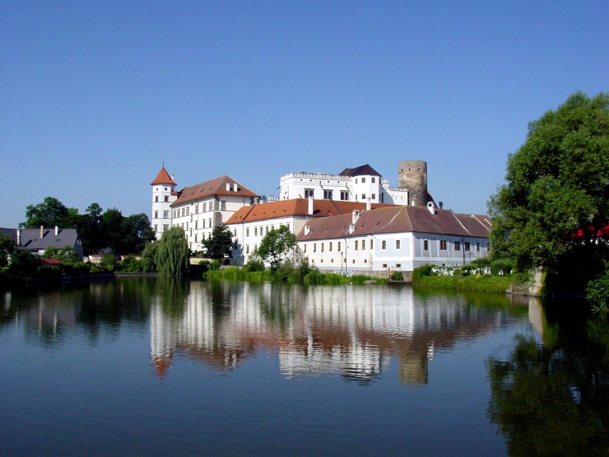 Penzion Kapitan Jindřichŭv Hradec Eksteriør billede