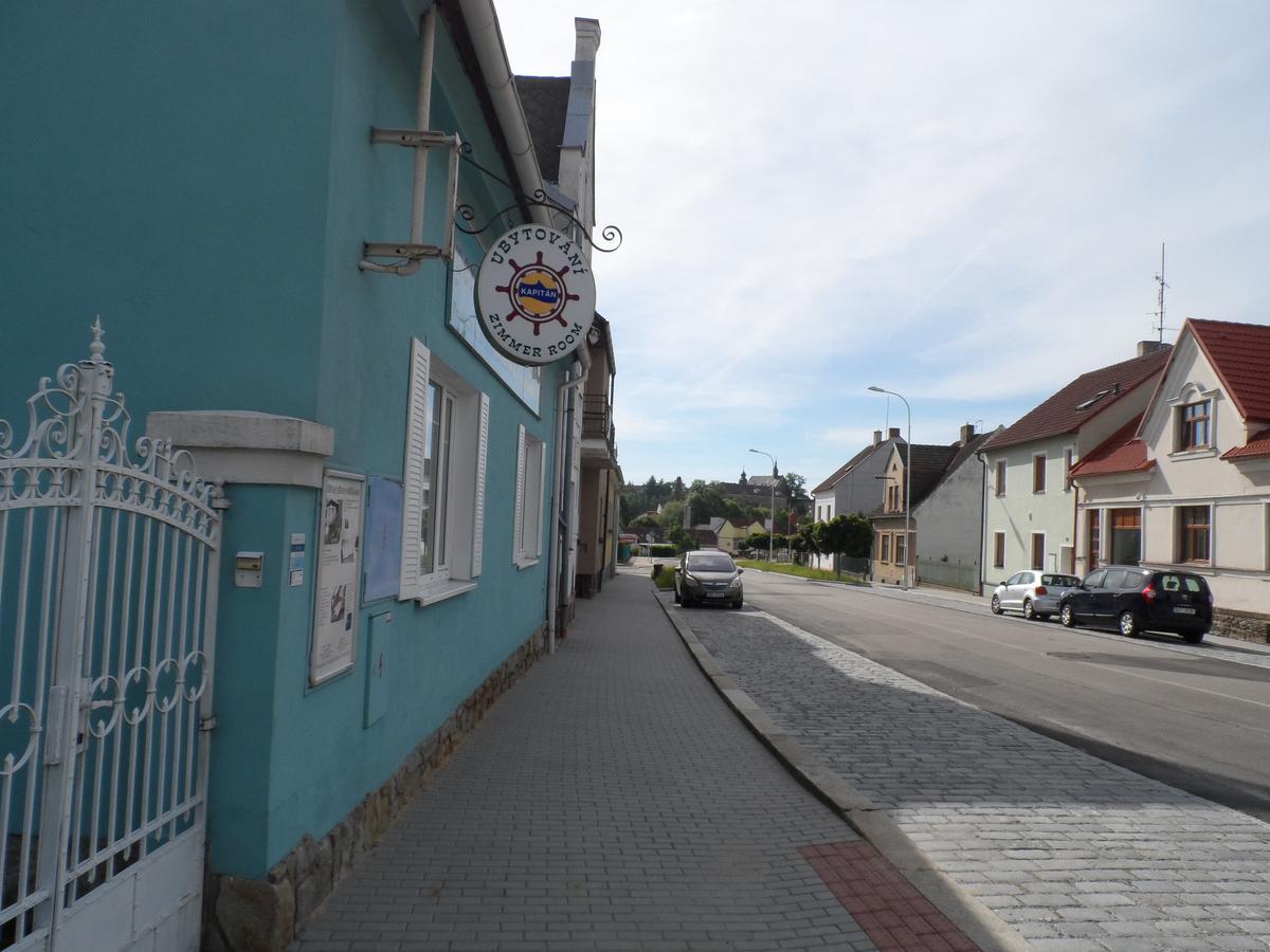 Penzion Kapitan Jindřichŭv Hradec Eksteriør billede